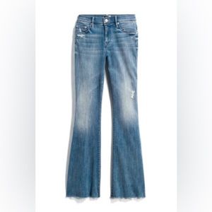 MOTHER || Weekender Distressed Scissor Hem Bootcut Jean || Size 32